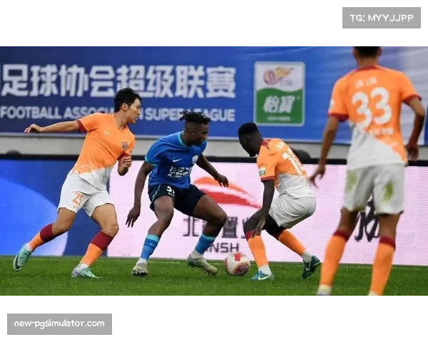 邝兆镭17岁完成中超首秀 海牛小将获全场掌声鼓励